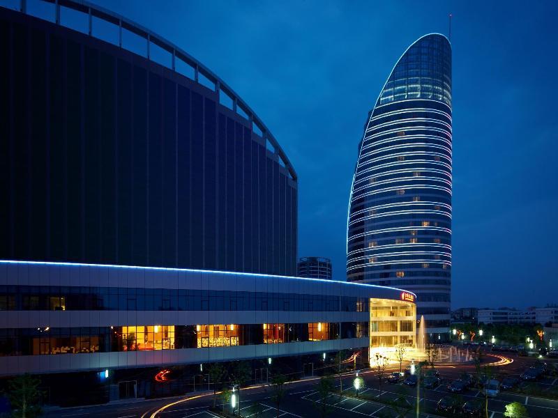 Jurong Yukun New Century Hotel Jiangsu Екстер'єр фото